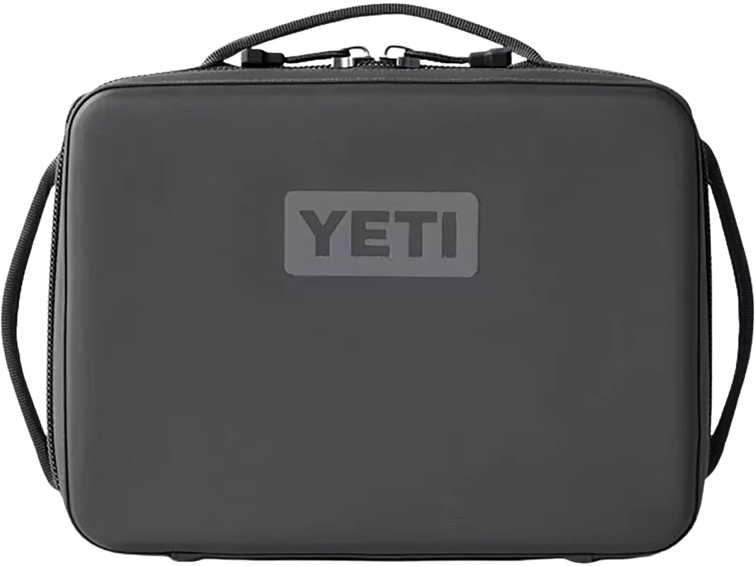 371267